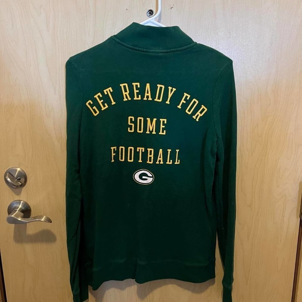 VS pink packers sweatshirt